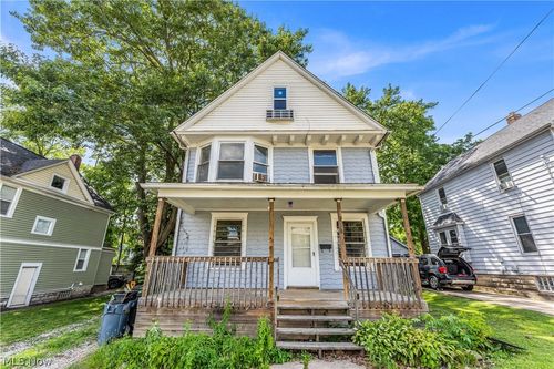 518 Sumner St, Akron, OH, 44304-1772 | Card Image