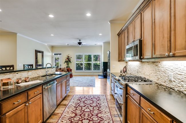 UNIT-102 - 1218 Haven Ln, Condo with 3 bedrooms, 3 bathrooms and 2 parking in Georgetown TX | Image 7