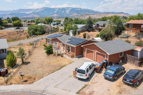 1110 Arnold Ct, Rifle, CO, 81650-2866 | Card Image