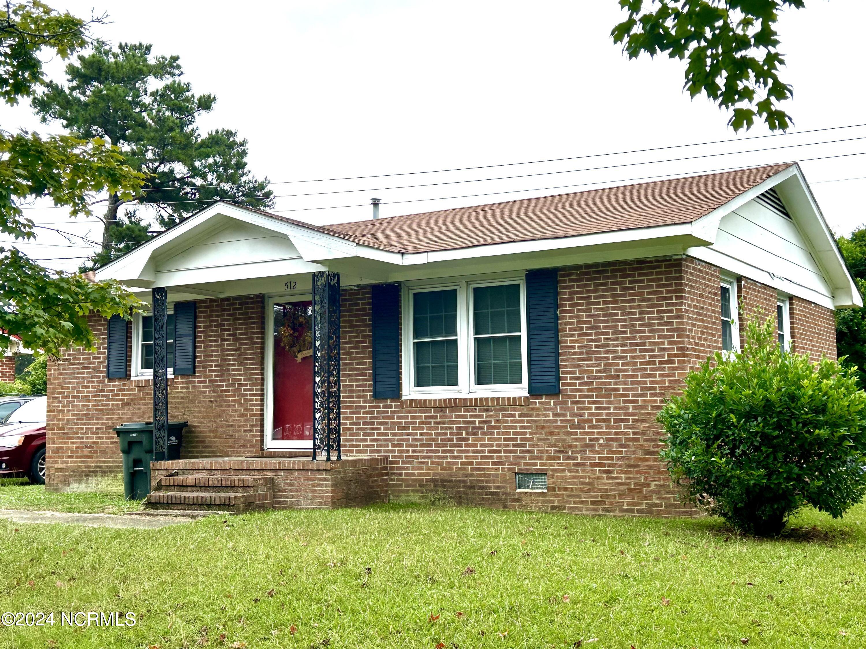 Caledonia Rd, Laurinburg, NC 28352