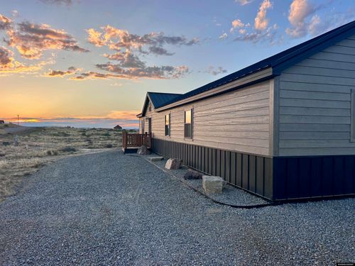 316 Frontier Dr, Greybull, WY, 82426-9729 | Card Image