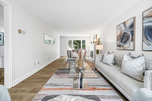 308 Miami Dr, Keswick, ON, L4P2Z4 | Card Image