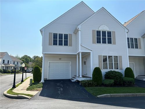 149-149 Cheshire Dr, Cranston, RI, 02921-3438 | Card Image
