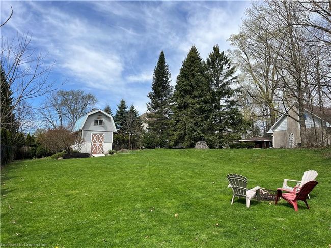 1092 Queen St, House other with 4 bedrooms, 2 bathrooms and 6 parking in New Dundee ON | Image 4