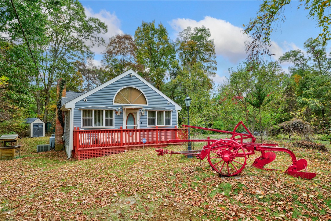 Day Rd, Cumberland, RI 02864