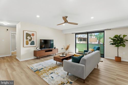 unit-102-1809 Snow Meadow Ln, BALTIMORE, MD, 21209-5817 | Card Image