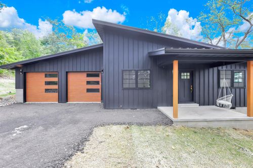 1438 Ragged Ridge Rd, Frankfort, OH, 45628-9555 | Card Image