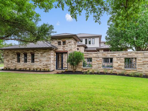 17807 Breakwater Dr, Jonestown, TX, 78645-4516 | Card Image