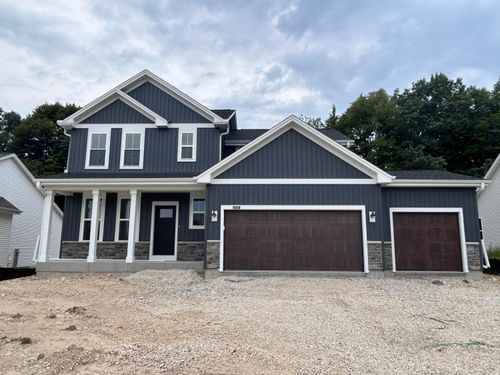 1131 Mt. Vernon Dr, Hartford, WI, 53027 | Card Image