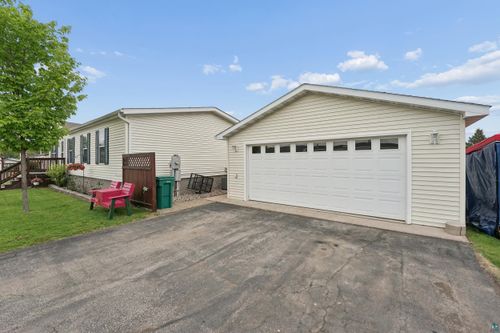 16 Magnolia Dr, Duluth, MN, 55810-2025 | Card Image