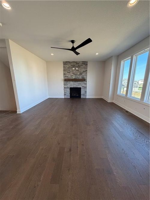 13602 Ne 114th Pl, Kearney, MO, 64060-7369 | Card Image