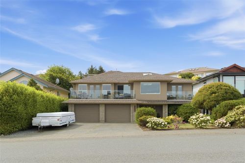 4839 Fillinger Cres, Nanaimo, BC, V9V1K1 | Card Image