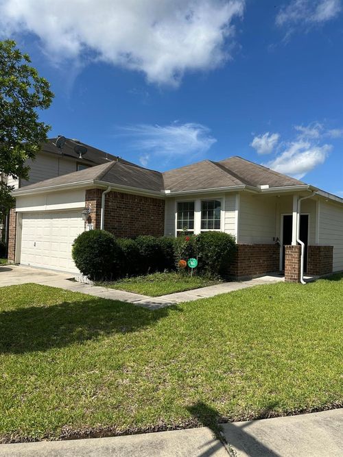 2819 Cold River Dr, Humble, TX, 77396-4919 | Card Image