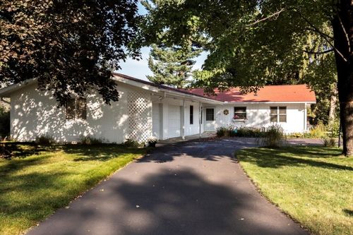 785 River Heights Rd, Menomonie, WI, 54751-3748 | Card Image