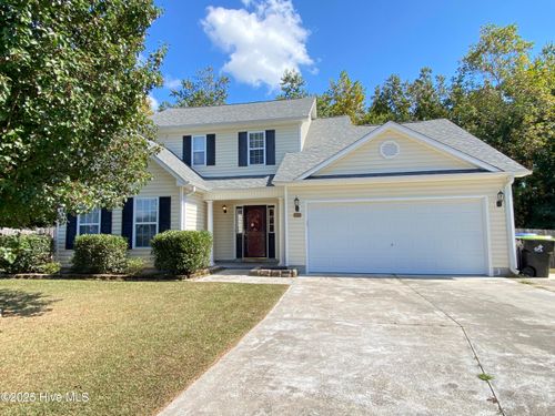 130 Whiteleaf Dr, Jacksonville, NC, 28546-6814 | Card Image
