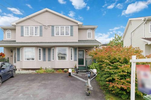 16 Geovex Crt, Dartmouth, NS, B2X3T1 | Card Image