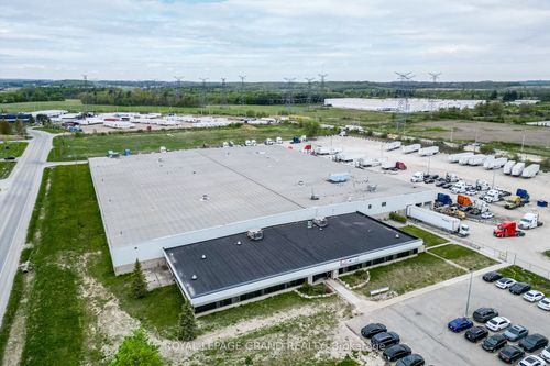 8069 Lawson Rd, Milton, ON, L9T5C4 | Card Image