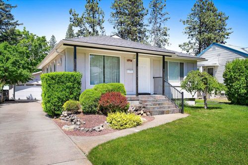 1715 E 40th Ave, Spokane, WA, 99203-4255 | Card Image