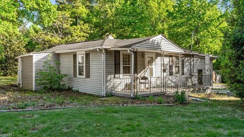 130 Albertson Road, Thomasville, NC, 27360 | Card Image
