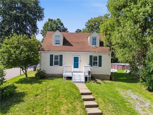 97 1st St, Ross Twp, PA, 15229 | Card Image