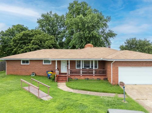 925 E 6th St, Mountain Home, AR, 72653-4101 | Card Image
