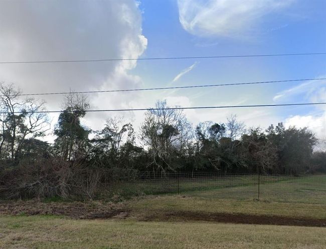 Frontage on Pigeon Dr | Image 45
