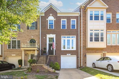 6611 Dunwich Way, ALEXANDRIA, VA, 22315-2670 | Card Image