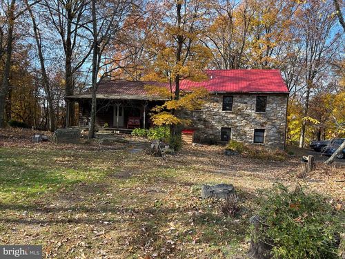 1440 Farmington Ave, POTTSTOWN, PA, 19464-1830 | Card Image