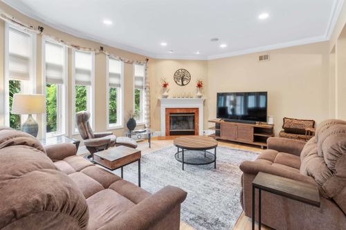 103 Hudson Cove, Edgewater, NJ, 07020 | Card Image