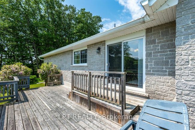 32 Chisamore Point Rd, House other with 3 bedrooms, 2 bathrooms and 10 parking in Gananoque ON | Image 34