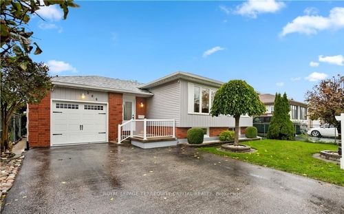 lower-286 St Vincent St, Barrie, ON, L4M4A1 | Card Image