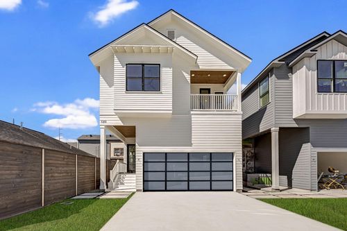 1315 Waverly St, Houston, TX, 77008-4107 | Card Image