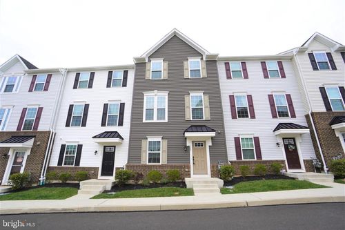 125 Dragon Dr, LANSDALE, PA, 19446-3865 | Card Image