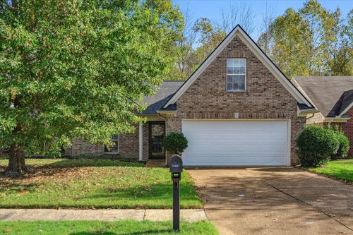 10356 Cottage Oaks Dr, Cordova, TN, 38016-0331 | Card Image