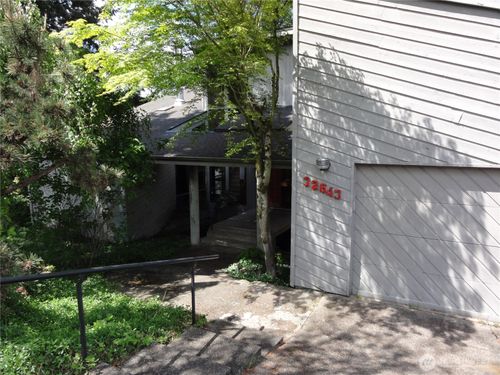 32643 39th Pl Sw, Federal Way, WA, 98023-2648 | Card Image