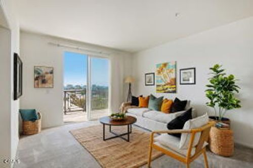 apt-301-436 Poli, VENTURA, CA, 93001 | Card Image