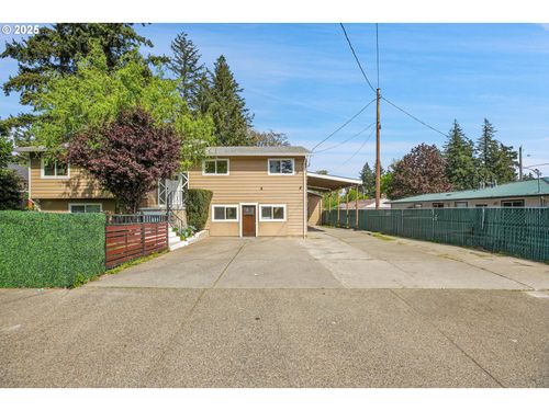 16 Ne 148th Ave, Portland, OR, 97230-4207 | Card Image