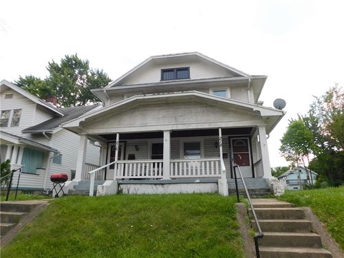 218 W Fairview Ave, Dayton, OH, 45405-3302 | Card Image