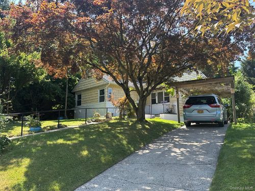 4934 Little Neck Pkwy, Little Neck, NY, 11362-1434 | Card Image