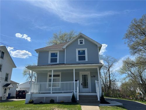 764 Jones St, Hubbard, OH, 44425-1122 | Card Image