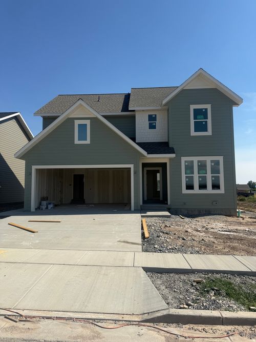 186 E 625 S, Hyde Park, UT, 84318-3004 | Card Image