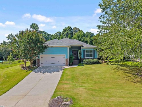 204 Lord Byron Ln, Travelers Rest, SC, 29690-7212 | Card Image