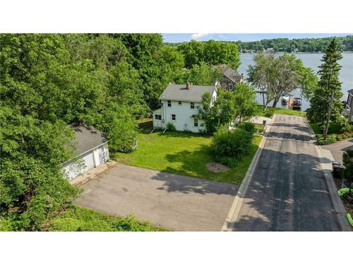 1575 Finch Lane Lane, Mound, MN, 55364 | Card Image