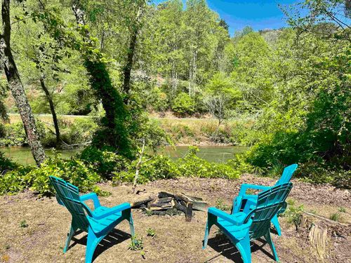 639 Riverside Dr, East Ellijay, GA, 30540-8161 | Card Image
