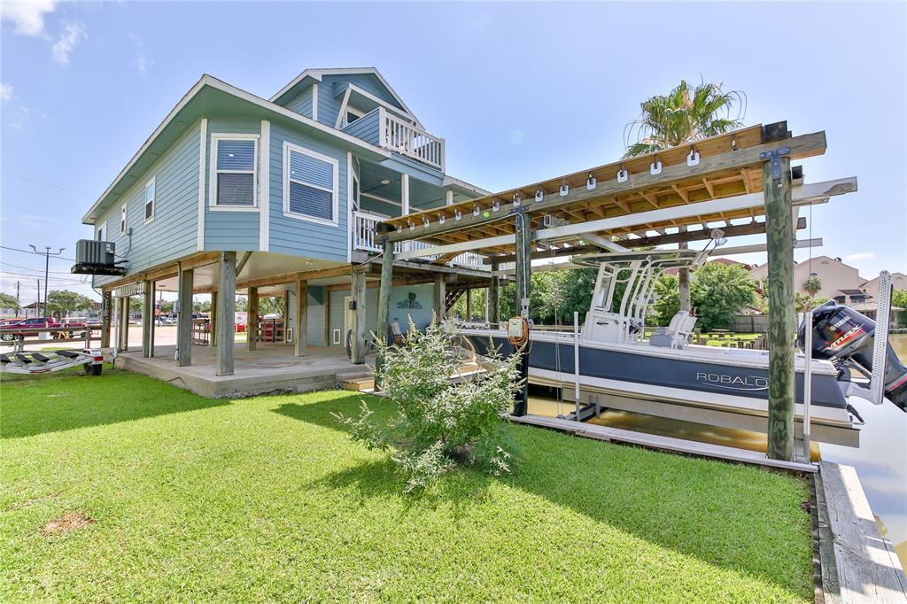 Aspen Rd, Kemah, TX 77565