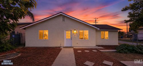 321 Beale Ave, Bakersfield, CA, 93305 | Card Image