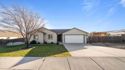 612 Botaka Loop, Benton City, WA, 99320-5719 | Card Image