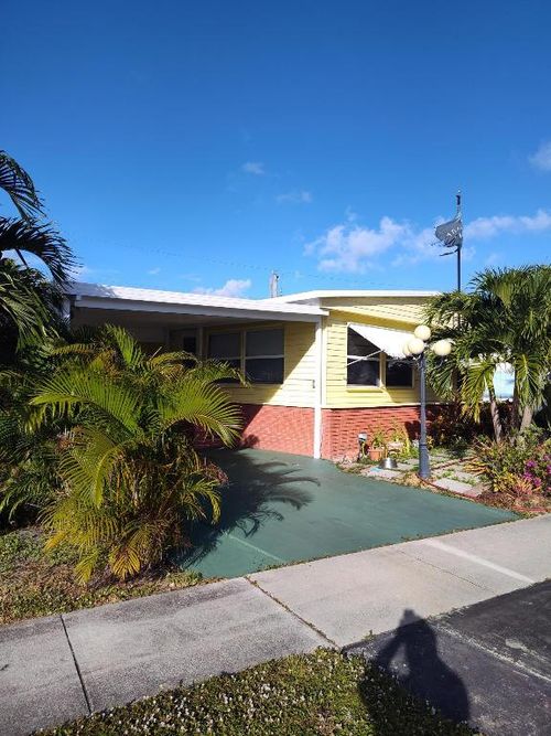 4215 Meadow View Drive, Boynton Beach, FL, 33436 | Card Image