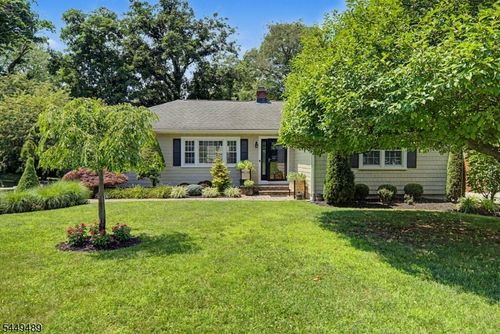 15 Valley Rd, Denville, NJ, 07834-1219 | Card Image