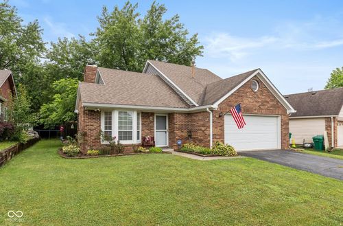 7638 Trophy Club Drive S, Indianapolis, IN, 46214 | Card Image